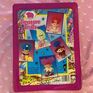 Vintage 1992 Treasure Trolls and Case